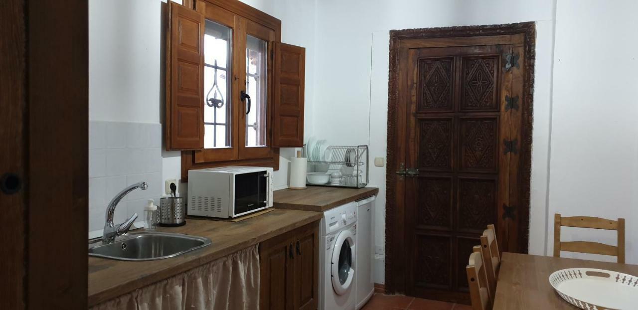 Ferienwohnung Aljibe Del Albayzin Granada Exterior foto